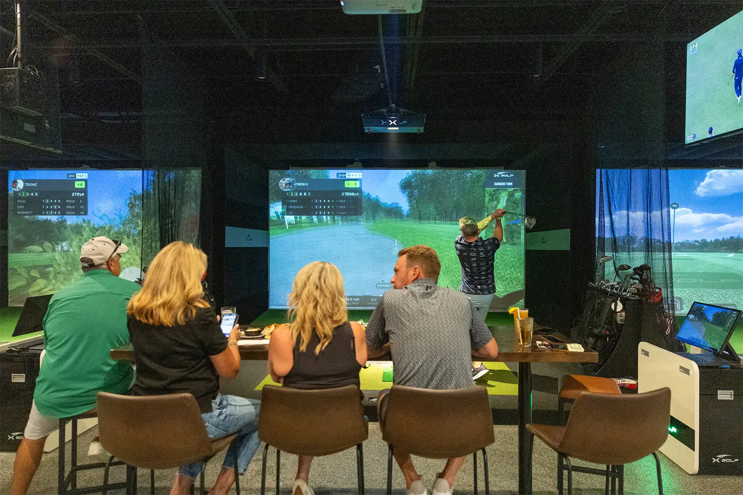 xgolf-rockwall-indoor-golf-league-simulator